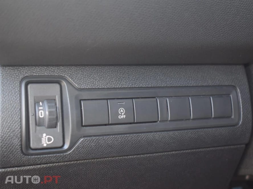 Peugeot 308 1.5 BlueHDi Business Line