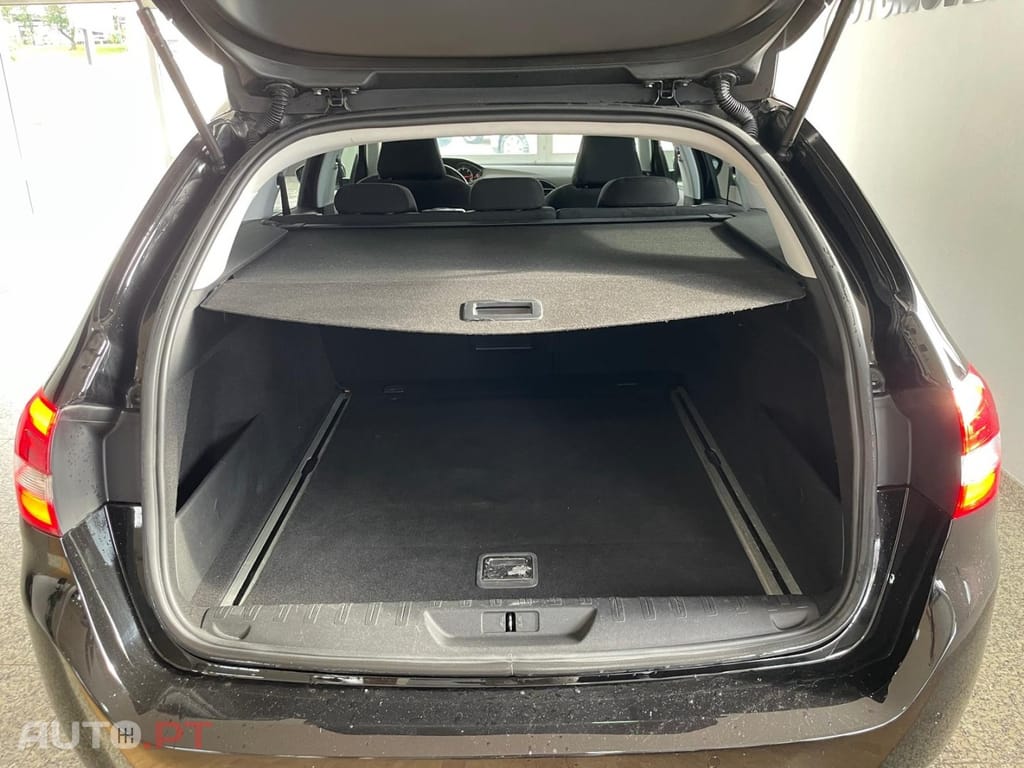 Peugeot 308 SW 1.6 BlueHDi Allure