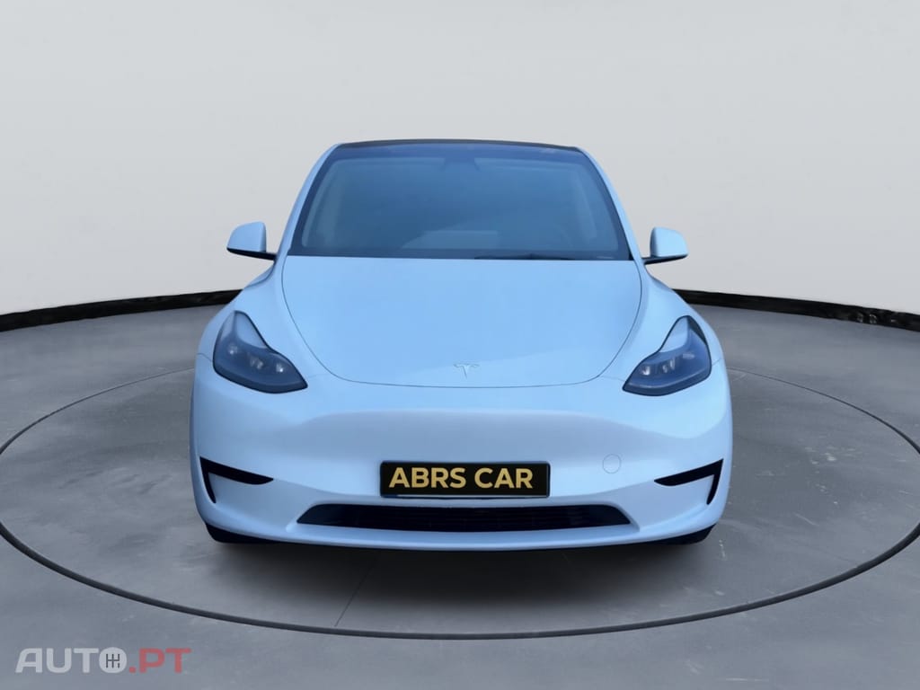 Tesla Model Y RWD