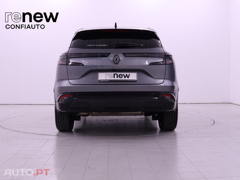 Renault Austral 1.3 Mild Hybrid Iconic Auto