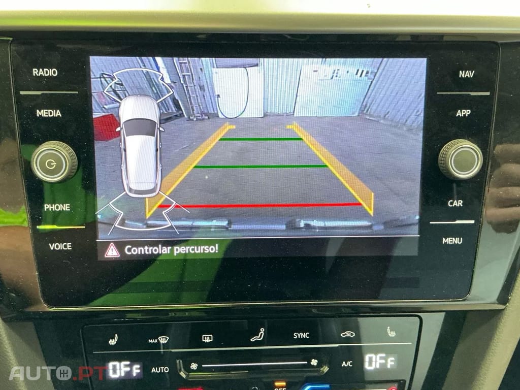 Volkswagen Arteon 2.0 TDI Elegance DSG — fotografia 17