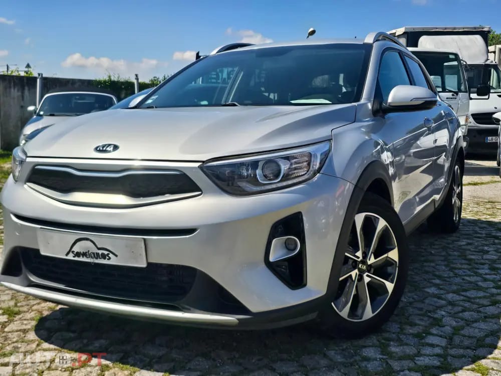 Kia Stonic 1.6 CRDi LX foto 2