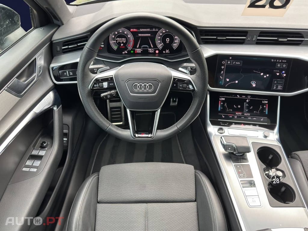 Audi A6 Avant 55 TFSIe quattro Sport tronic