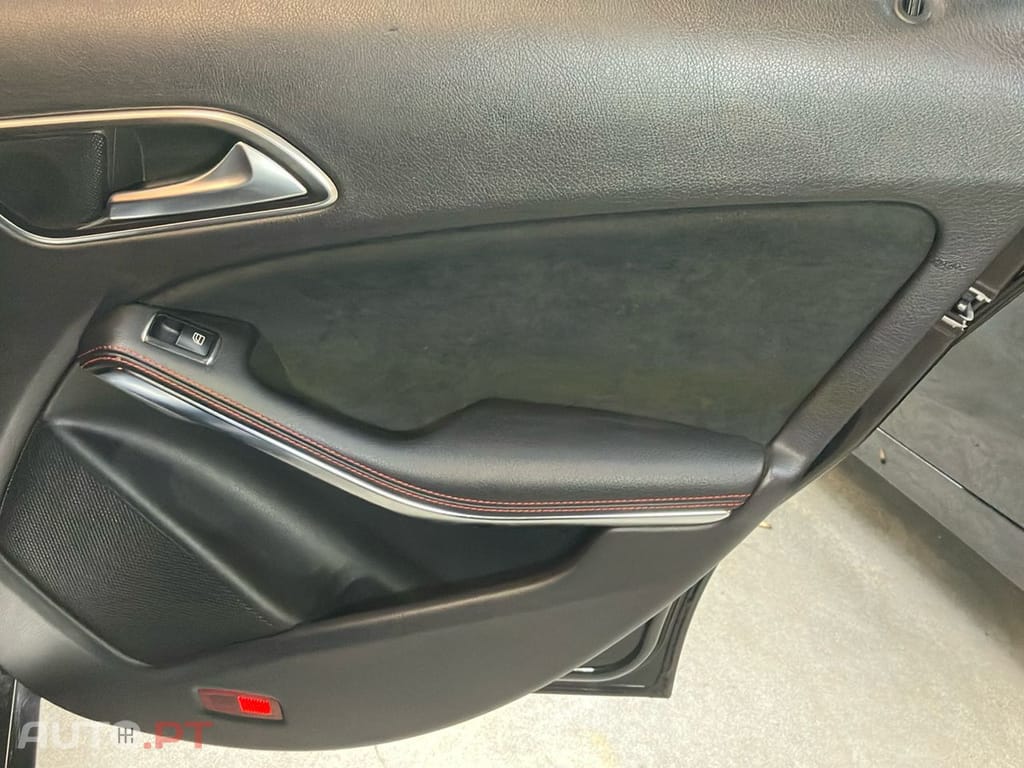 Mercedes-Benz CLA 200 D Shooting Brake AMG Line Aut.