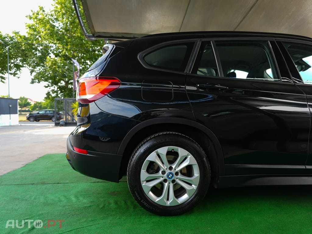 BMW X1 xDrive25e