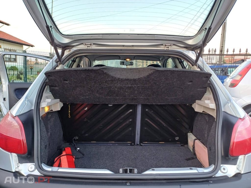 Peugeot 206 1.1 XR Présence