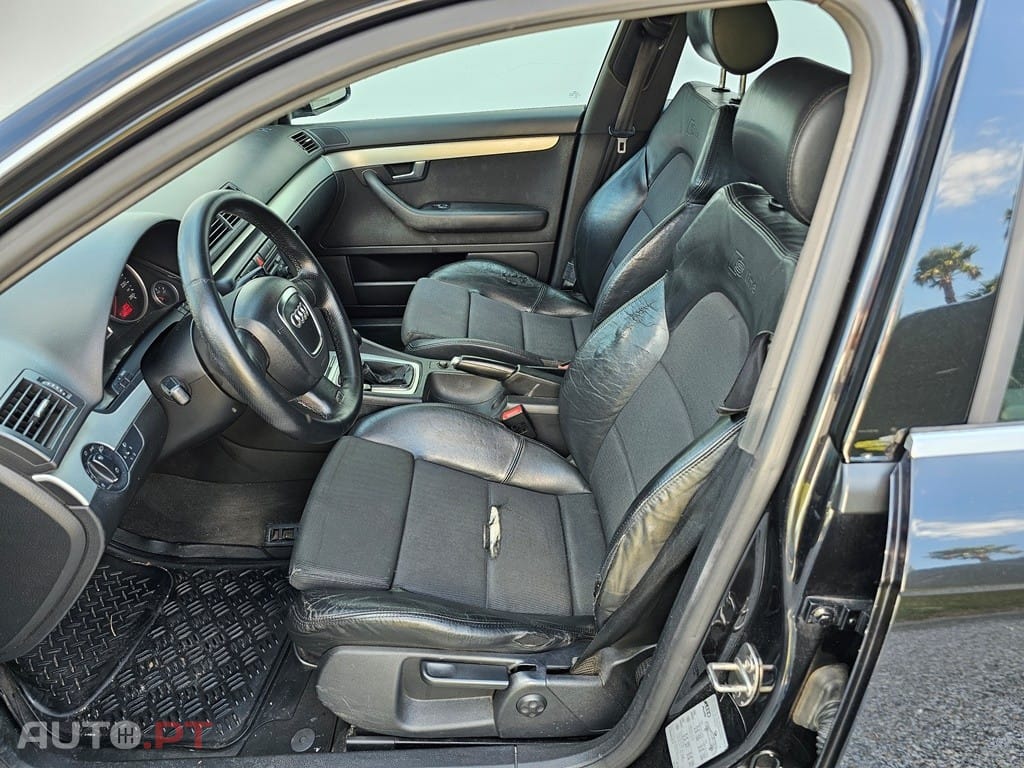 Audi A4 Avant 2.0 TDI S-line