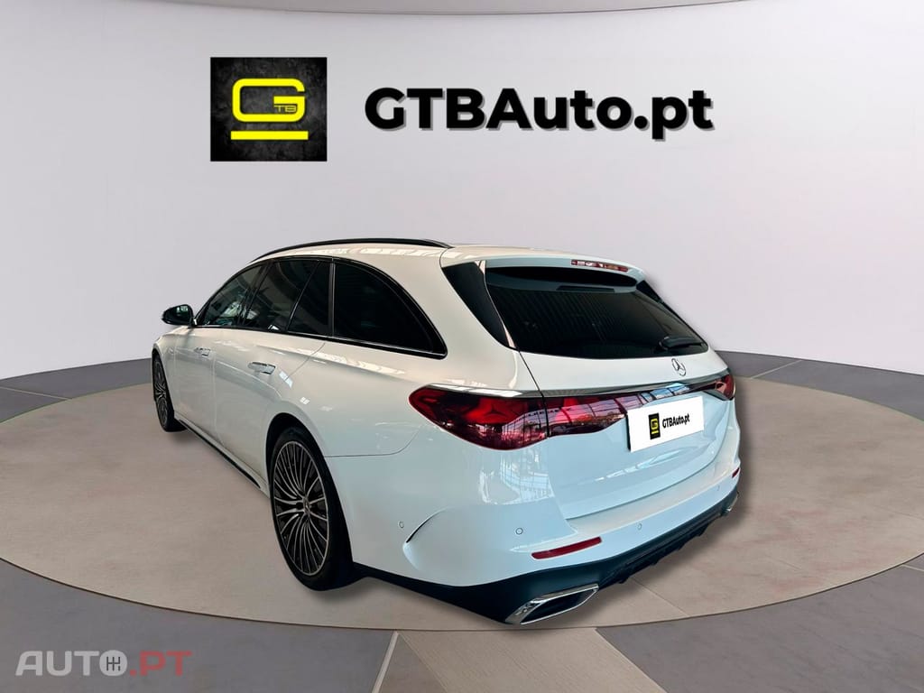 Mercedes-Benz E 220 I.V.A DEDUTÍVEL d T AMG