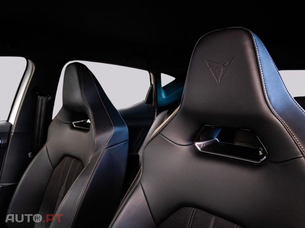 Cupra Leon 1.4 VZ eHYBRID I.V.A DEDUTÍVEL 