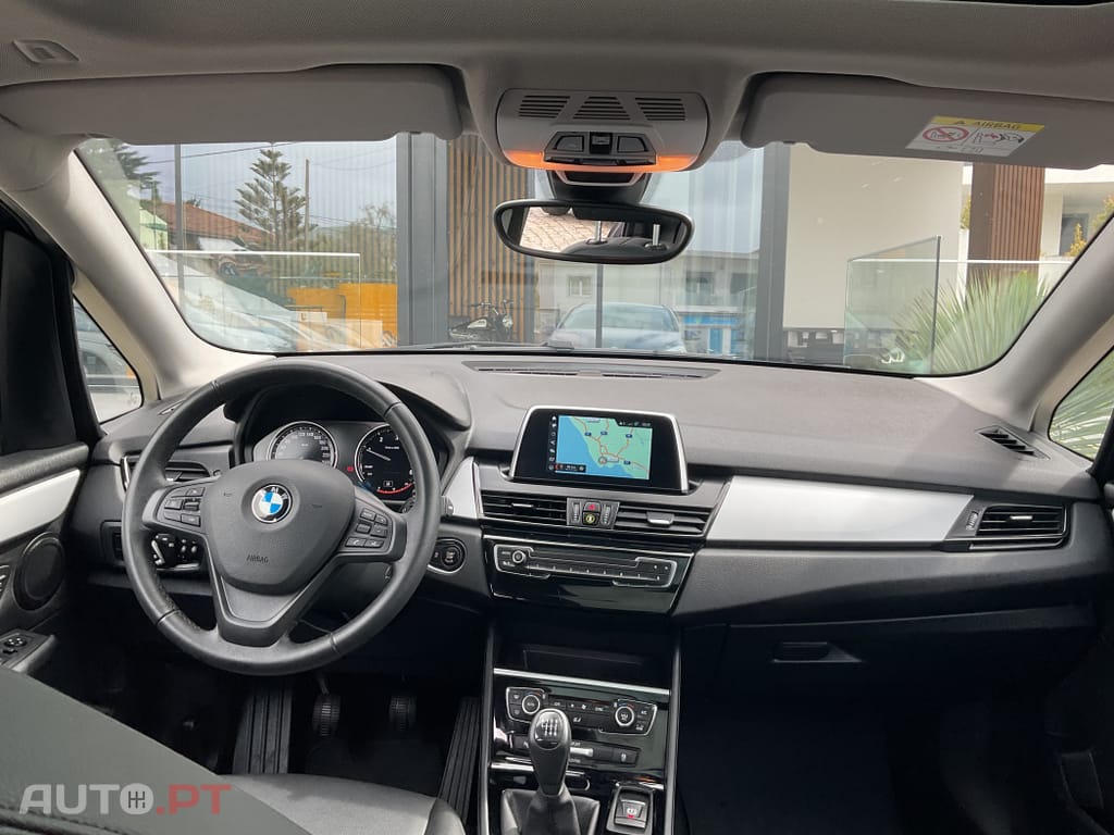 BMW 216 d Advantage