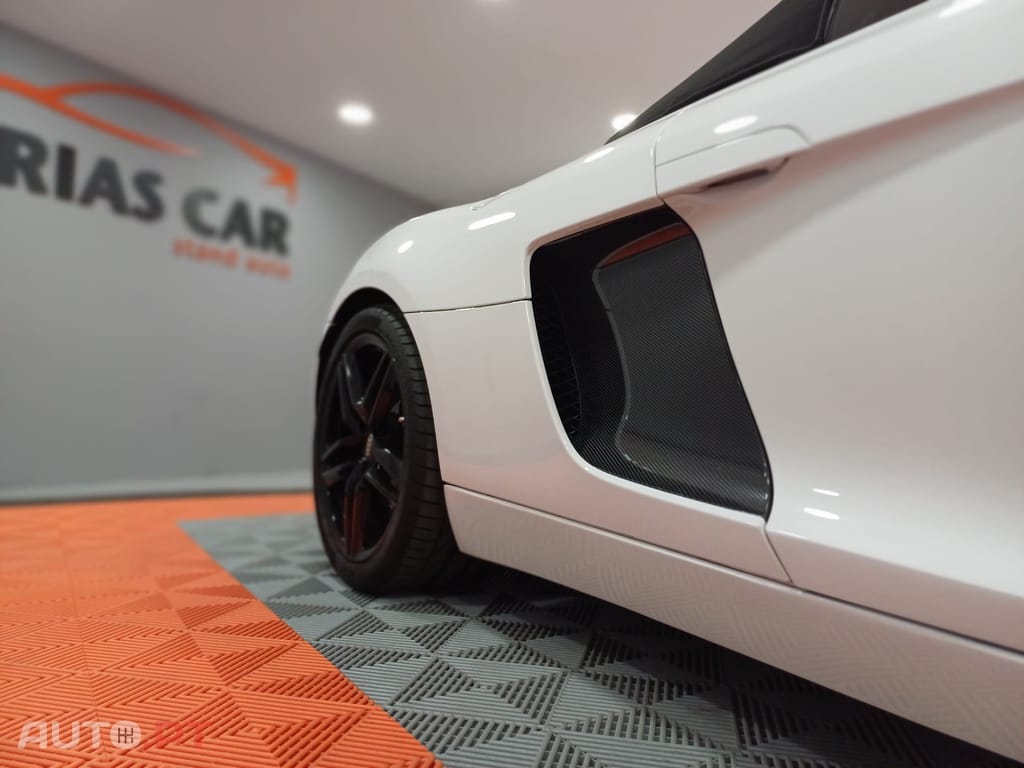 Audi R8 4.2 V8 quattro R tronic