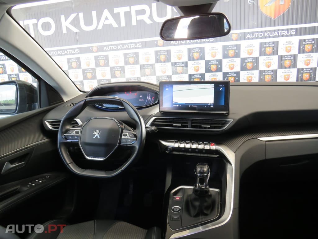Peugeot 3008 1.5 BlueHDi Allure