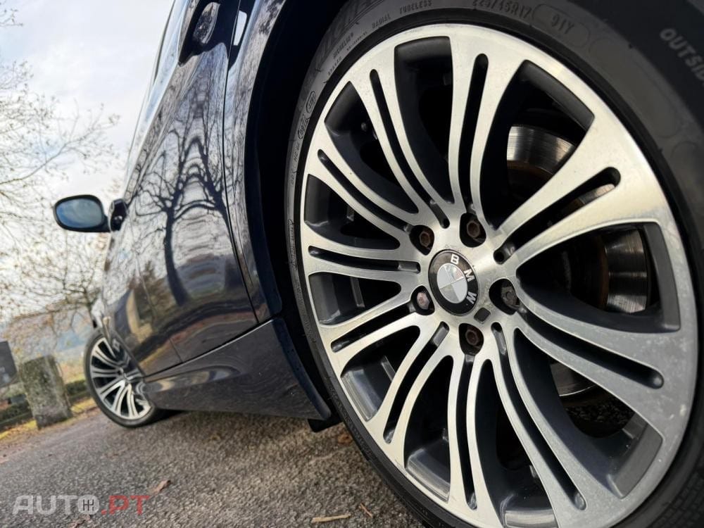 BMW 318 d Touring Line Sport