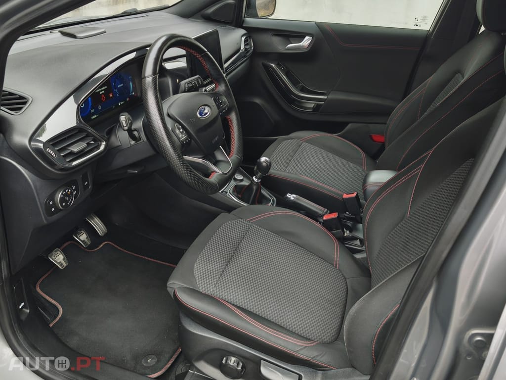 Ford Puma 1.0 EcoBoost Hybrid ST-LINE