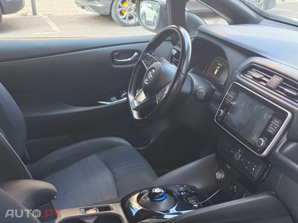 Nissan Leaf N-Connecta