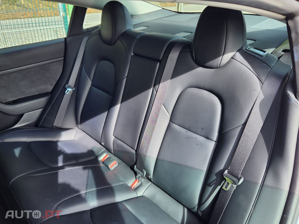 Tesla Model 3 Standard RWD Plus