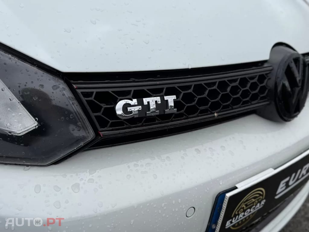 Volkswagen Golf 2.0 GTI DSG