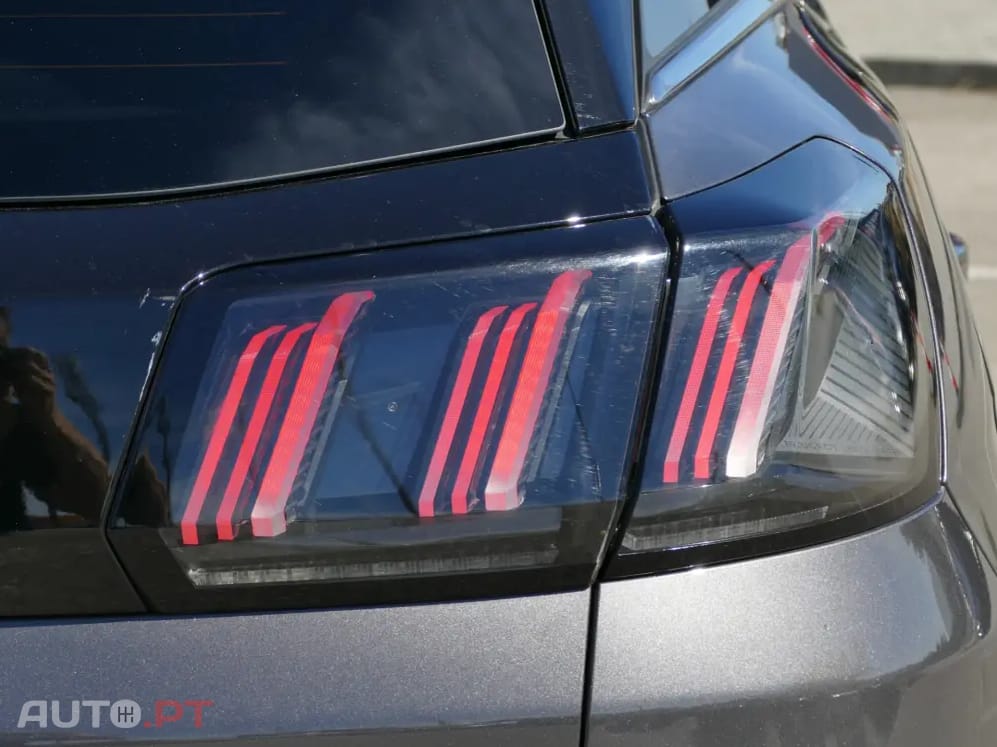 Peugeot 3008 1.5 BlueHDi GT EAT8