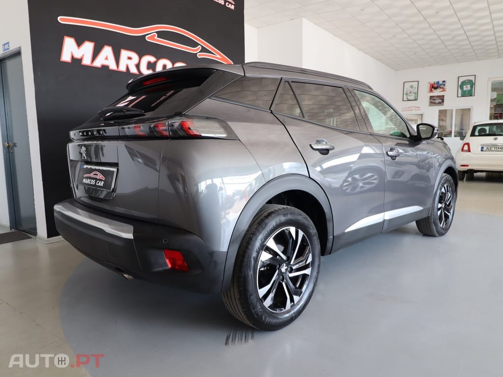 Peugeot 2008 1.2 PureTech Allure