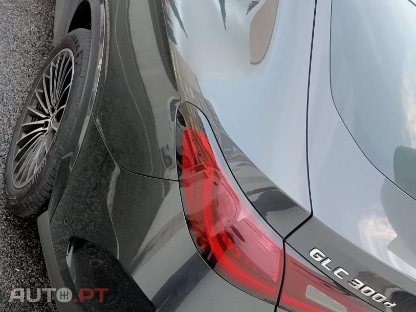 Mercedes-Benz GLC 300 d Coupe 4Matic