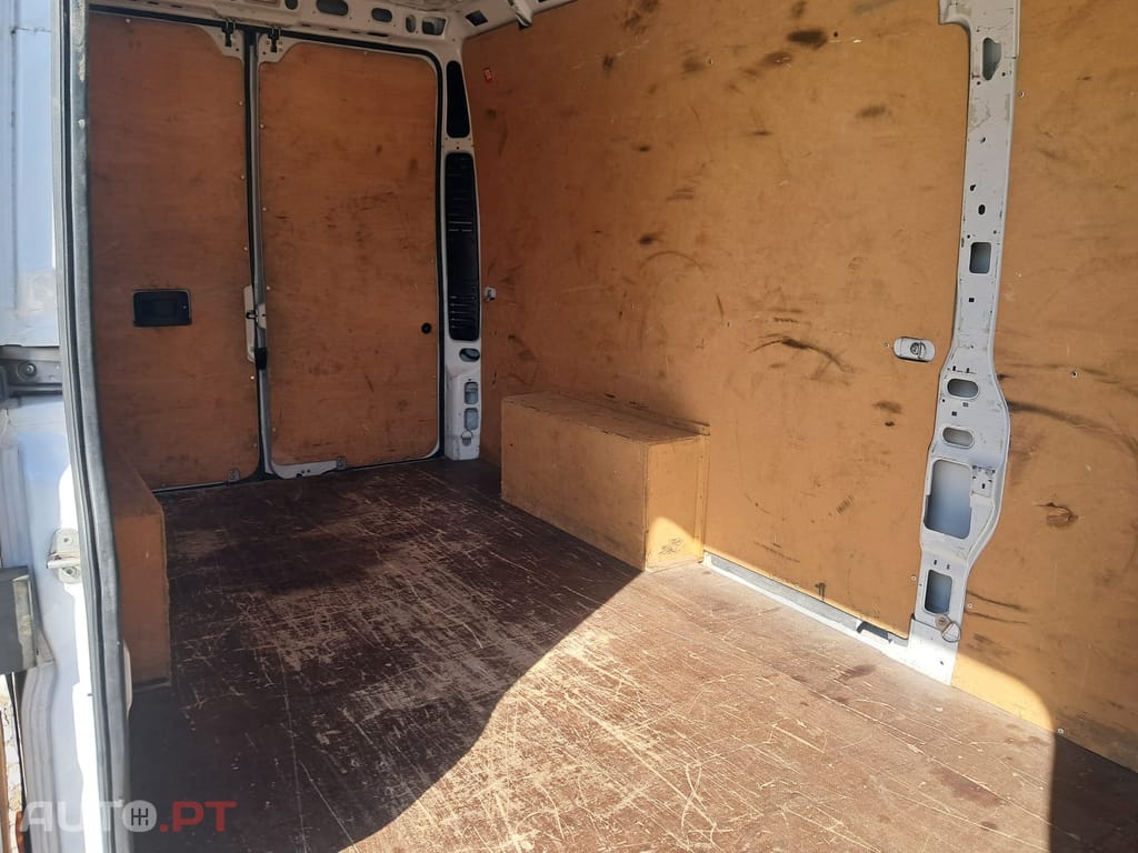 Peugeot Boxer 2.2 BlueHDi 435 L4H2 Premium