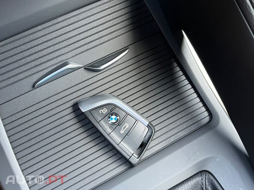 BMW X1 25 e xDrive xLine