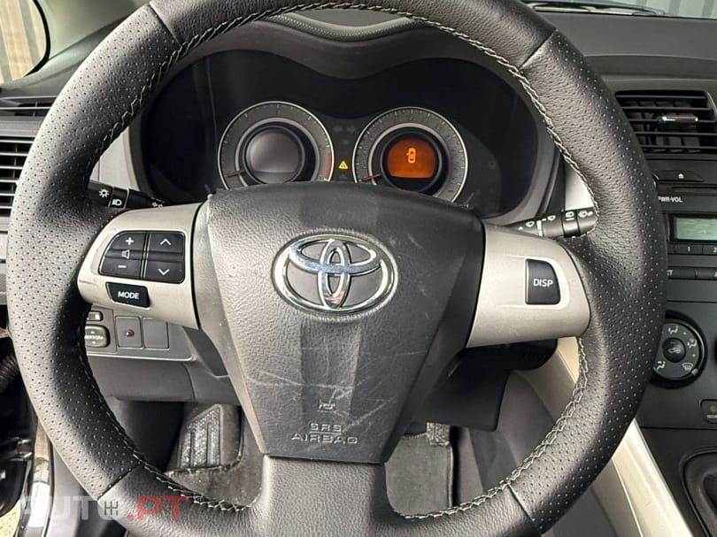 Toyota Auris 1.4 D-4D AC