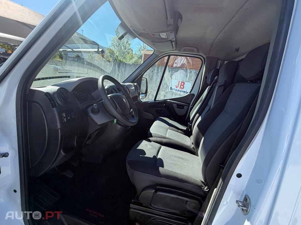 Renault Master 2.3 dCI 135 3.5T 3LUG Basculante