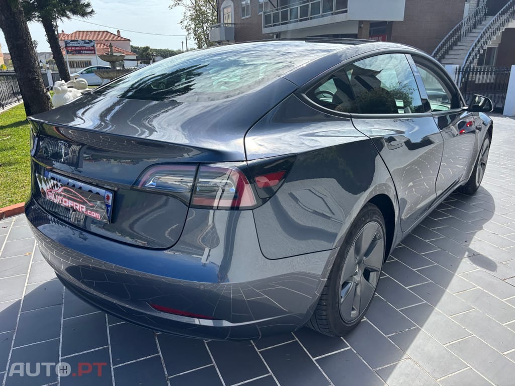 Tesla Model 3 Tração Traseira Premium