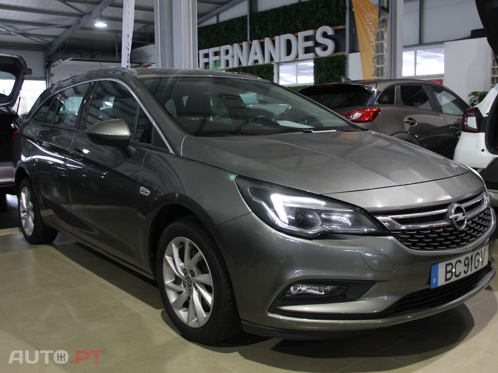 Opel Astra Sports Tourer Business