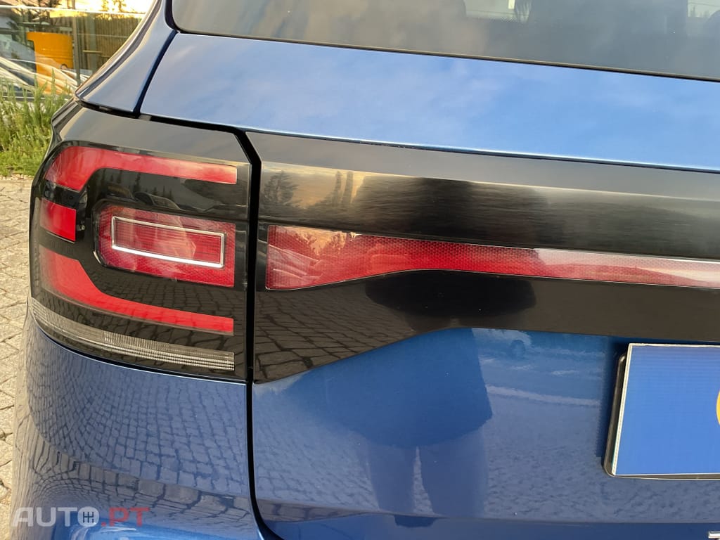 Volkswagen T-Cross 1.0 TSI