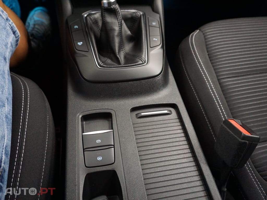 Ford Kuga 1.5 TDCi EcoBlue Titanium