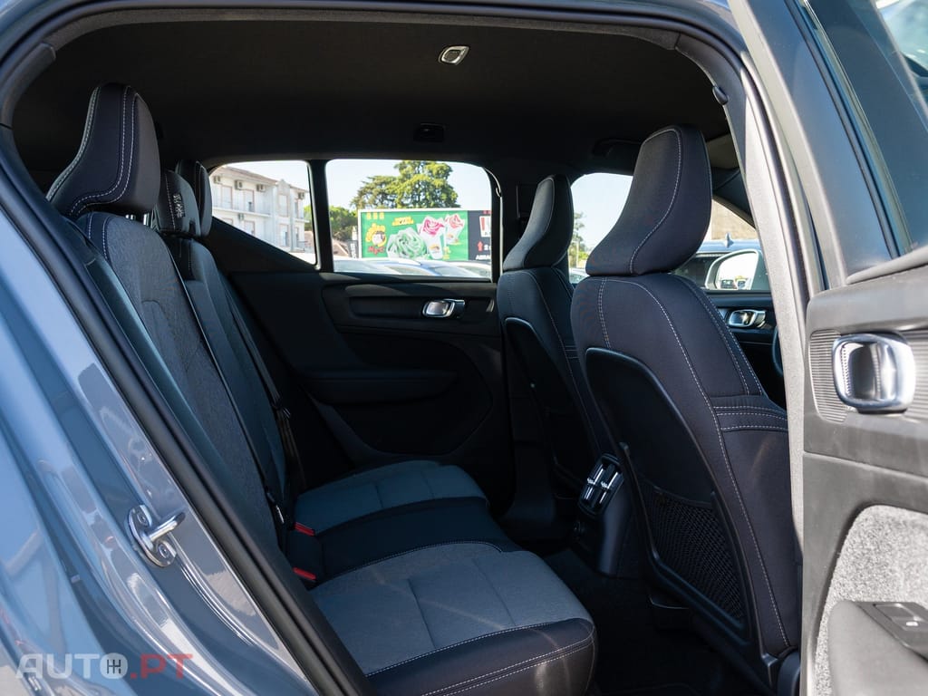 Volvo XC40 1.5 T4 PHEV Core