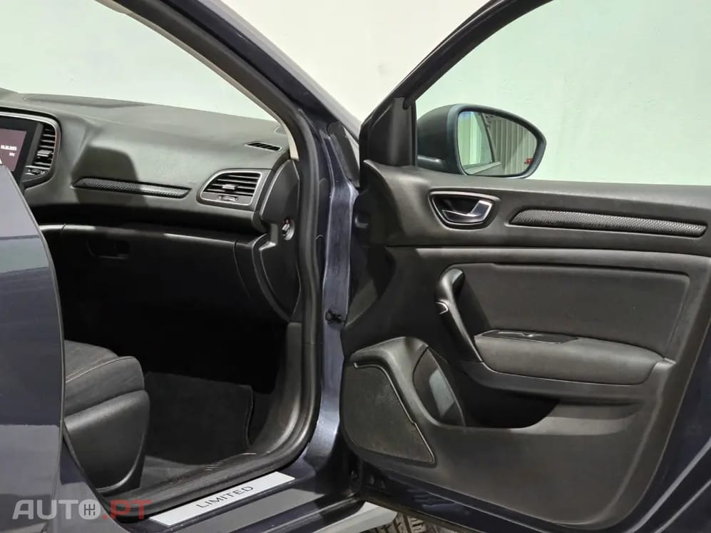 Renault Mégane Sport Tourer 1.3 TCe Limited