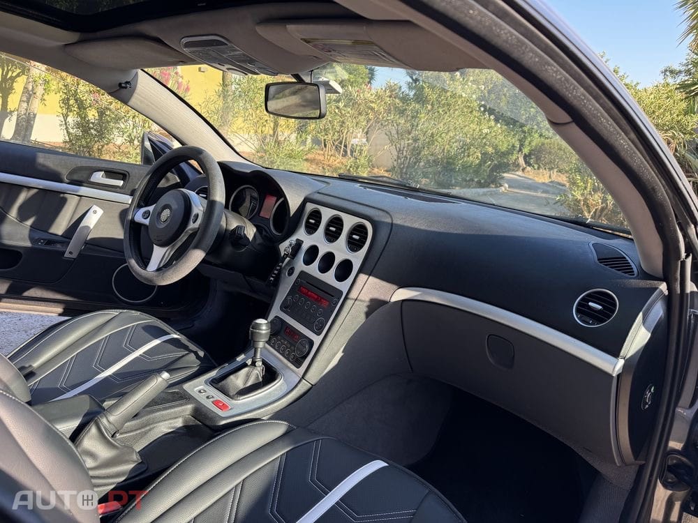 Alfa Romeo Brera Skyview