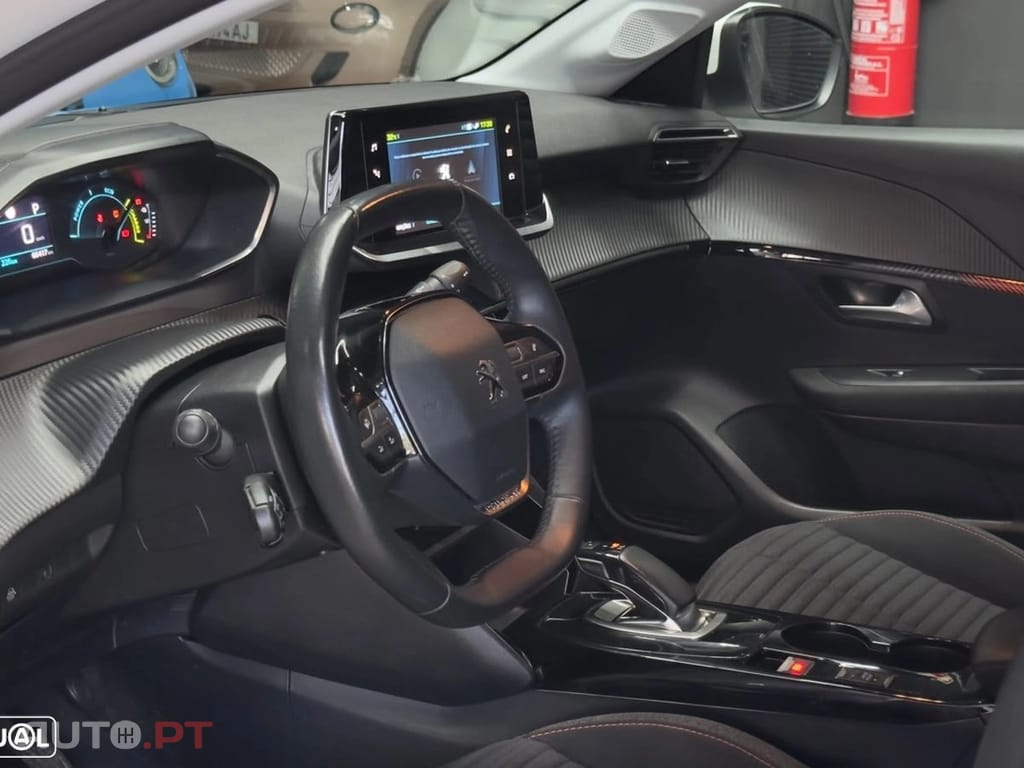 Peugeot E-208 Active Pack
