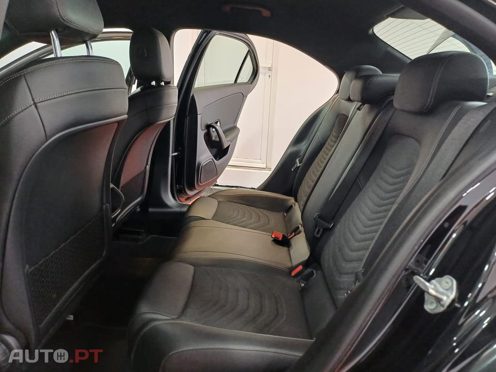 Mercedes-Benz A 180 d Business Solutions