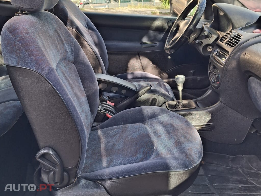 Peugeot 206 XT 1.1i Panorâmico