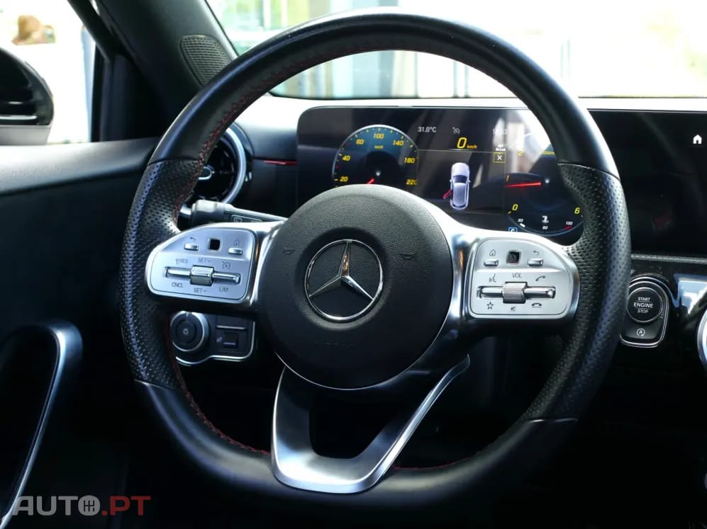 Mercedes-Benz A 180 d AMG Line