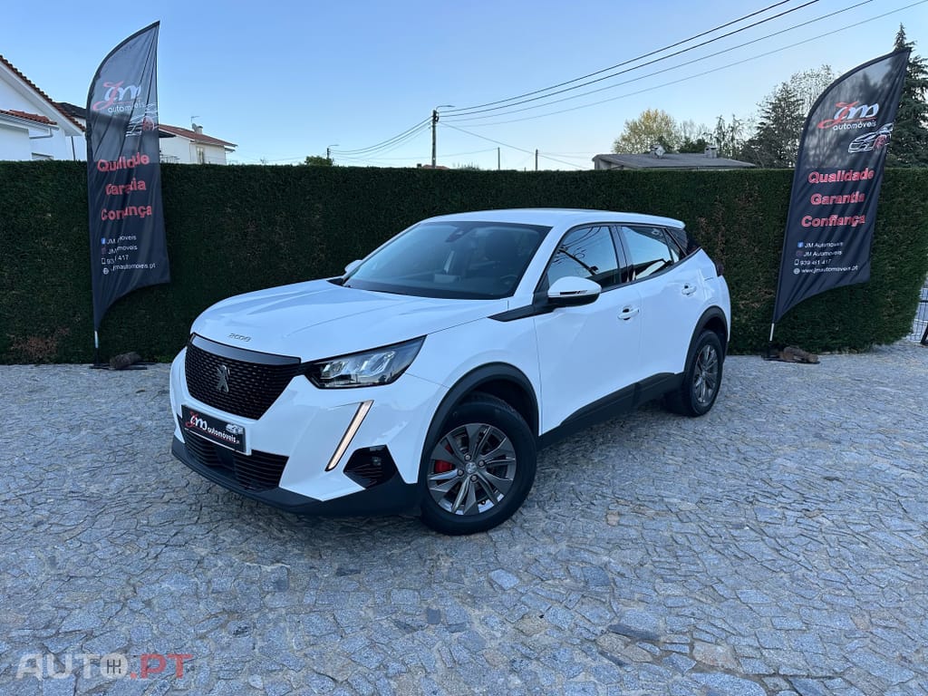 Peugeot 2008 1.2 PureTech Active EAT8