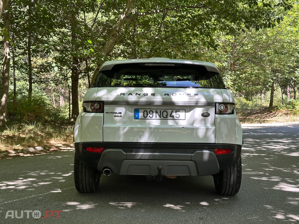 Land Rover Evoque 2.2 eD4 Dynamic