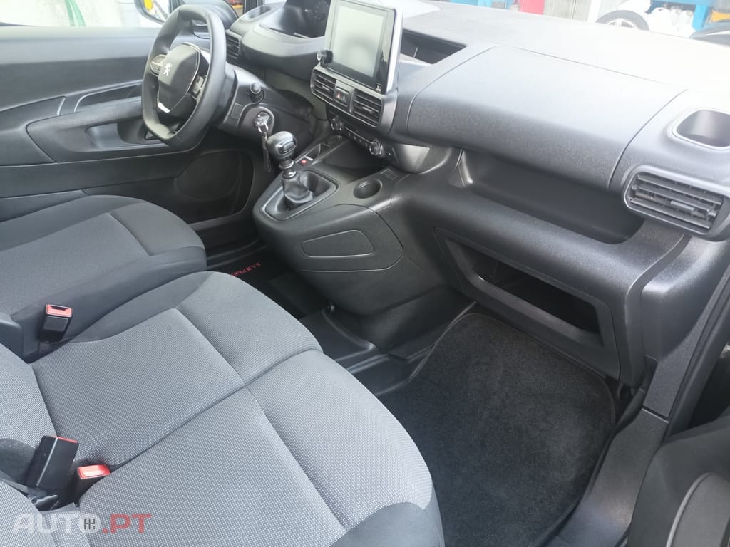 Peugeot Partner 1.5 BlueHdi Longa 2023 23.000Km