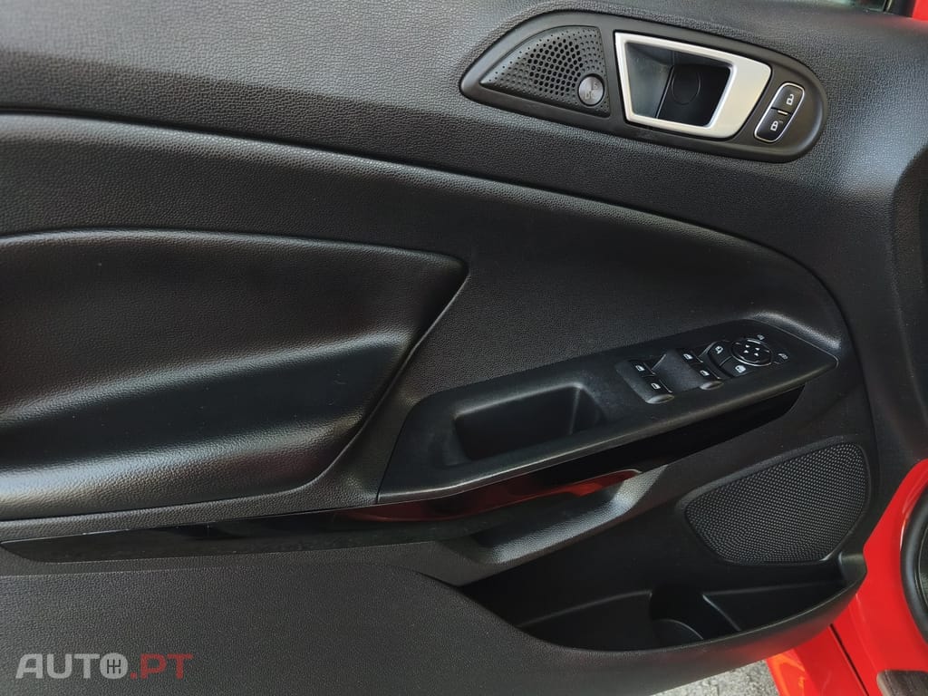 Ford EcoSport 1.0 EcoBoost ST-Line Black Edition — fotografia 25