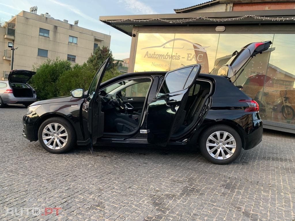 Peugeot 308 1.5 BlueHDi Style