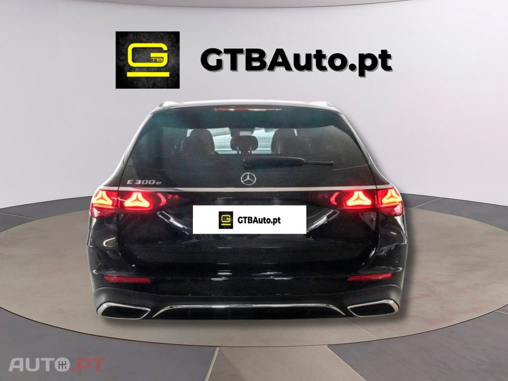 Mercedes-Benz E 300 I.V.A DEDUTIVEL e T AMG 