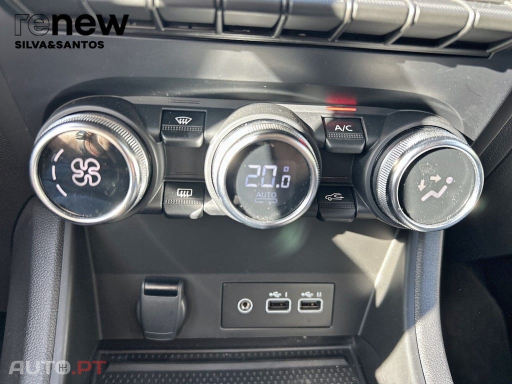 Renault Captur Captur Techno Bi-Fuel 100