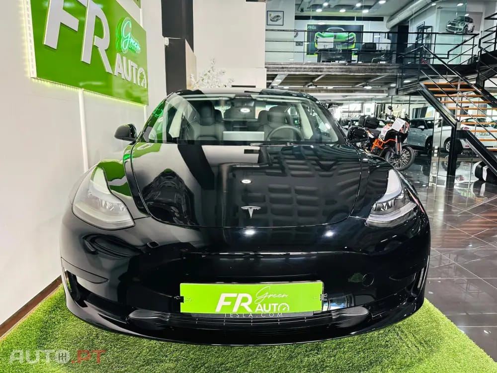 Tesla Model 3 Standard RWD Plus