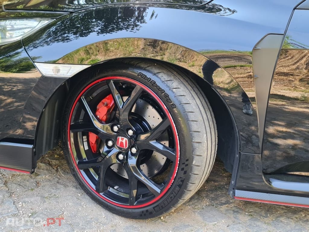 Honda Civic 2.0 i-VTEC Type-R