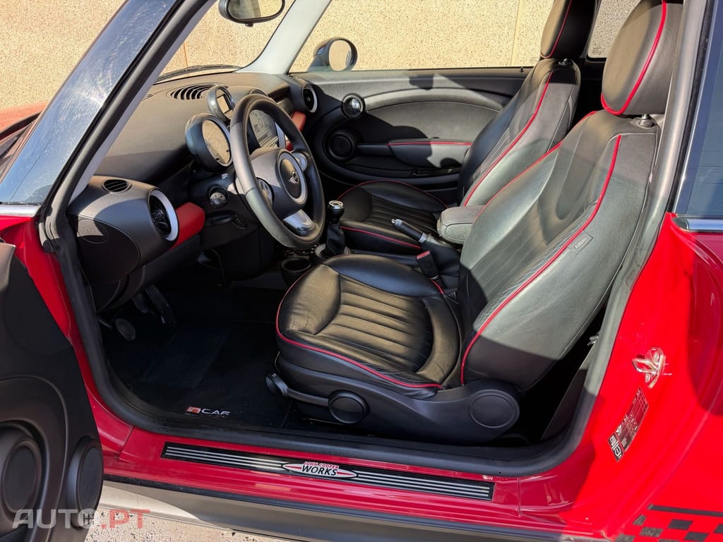 MINI Cooper Cooper D