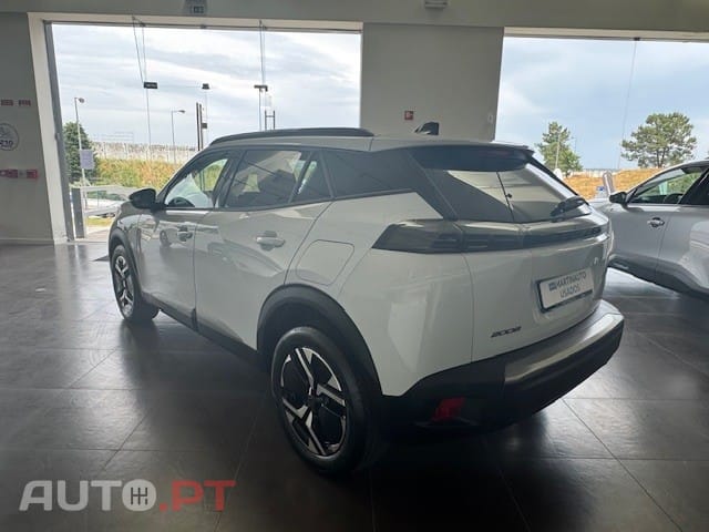 Peugeot 2008 1.2 PureTech Allure